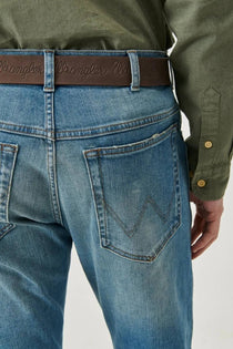 Wrangler Erkek Slim Fit Dar Paça Kot Pantolon Denim Kumaş