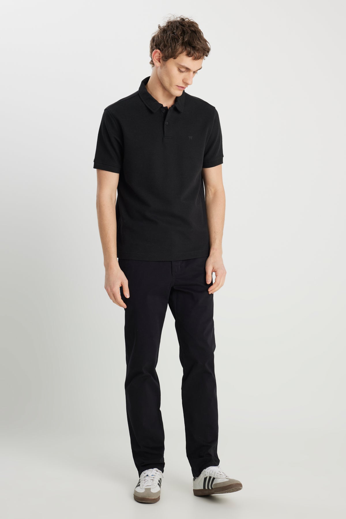 Wrangler Erkek Minimalist Polo Yaka Kısa Kol T-Shirt - Günlük Stil Translation missing: tr.content.product_image_secondary