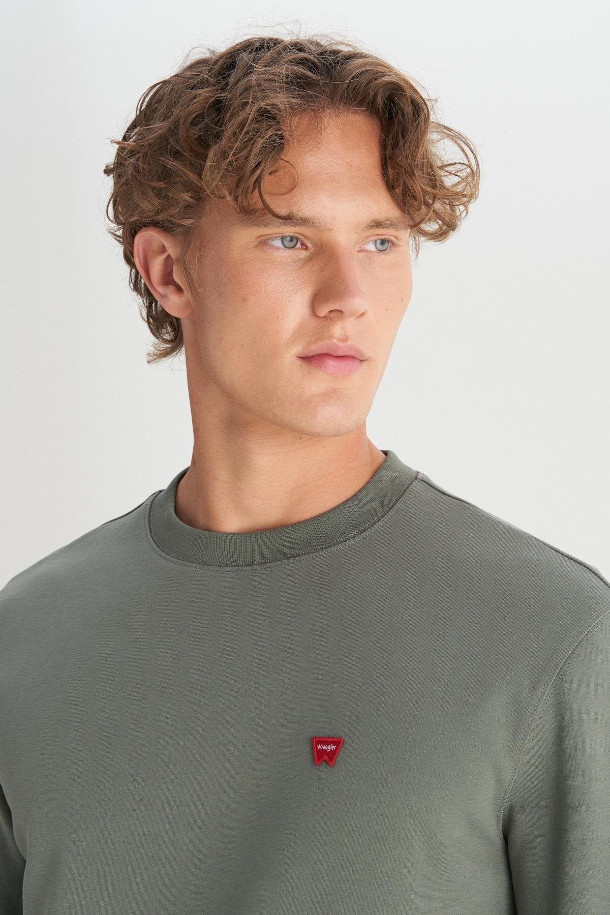 Wrangler Erkek Regular Fit Normal Kesim Bisiklet Yaka Logo Detaylı Sweatshirt