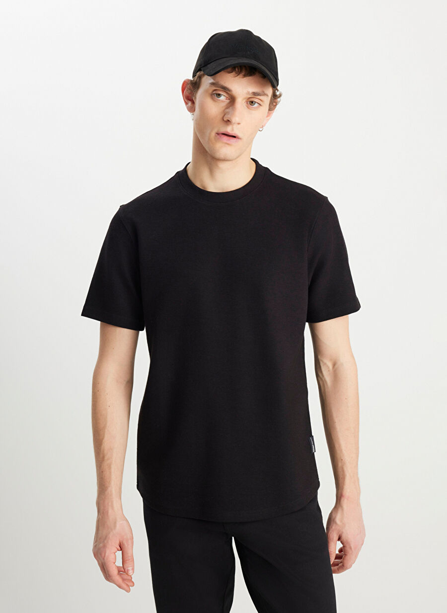 Wrangler Minimalist Erkek T-Shirt - Regular Fit Kısa Kol Translation missing: tr.content.product_image_main