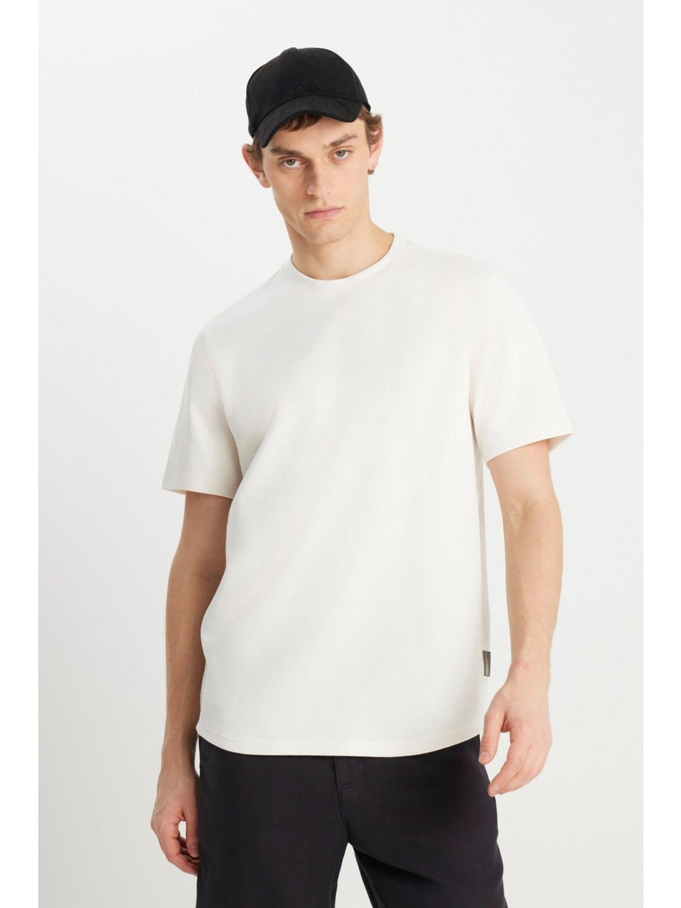 Wrangler Erkek Relaxed Fit Dokulu T-Shirt MW2510718104 Translation missing: tr.content.product_image_main