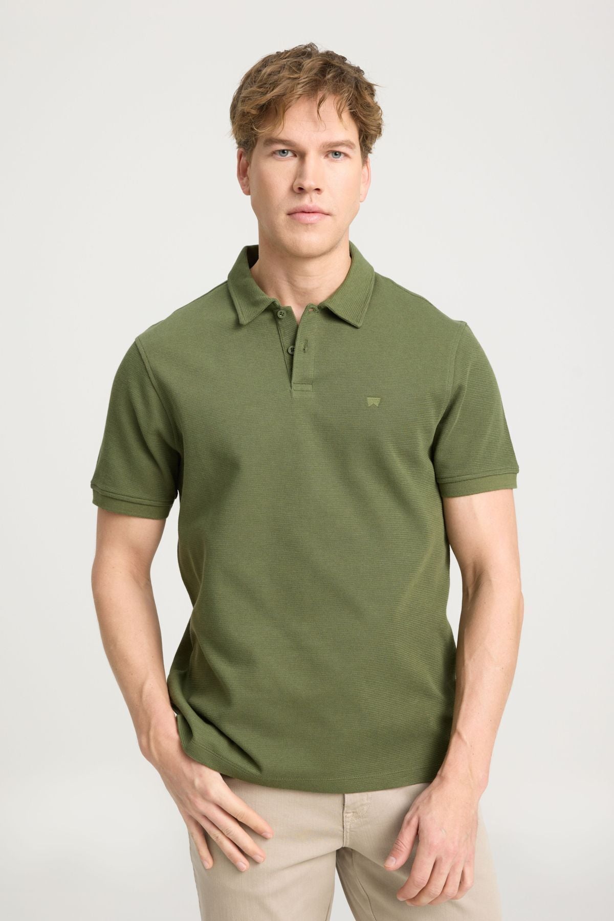 Wrangler Erkek T-Shirt W241557308