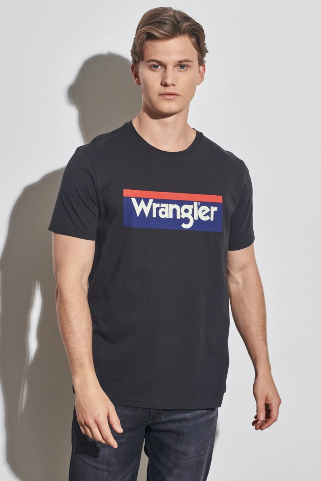Wrangler Oversize Erkek T-Shirt - Kısa Kol - Minimalist Tarz