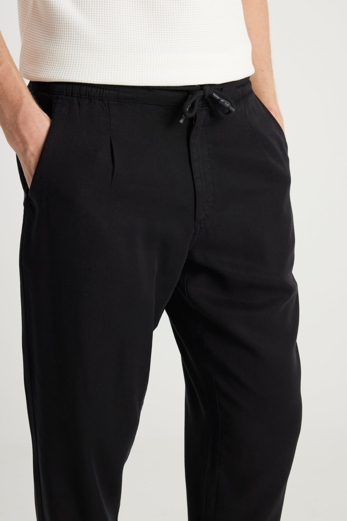 Wrangler Minimalist Regular Fit Erkek Pantolon - Rahat ve Şık