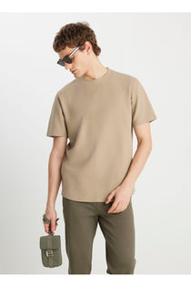 Wrangler Oversize Erkek T-Shirt - Minimalist Stil - Kısa Kol - Günlük
