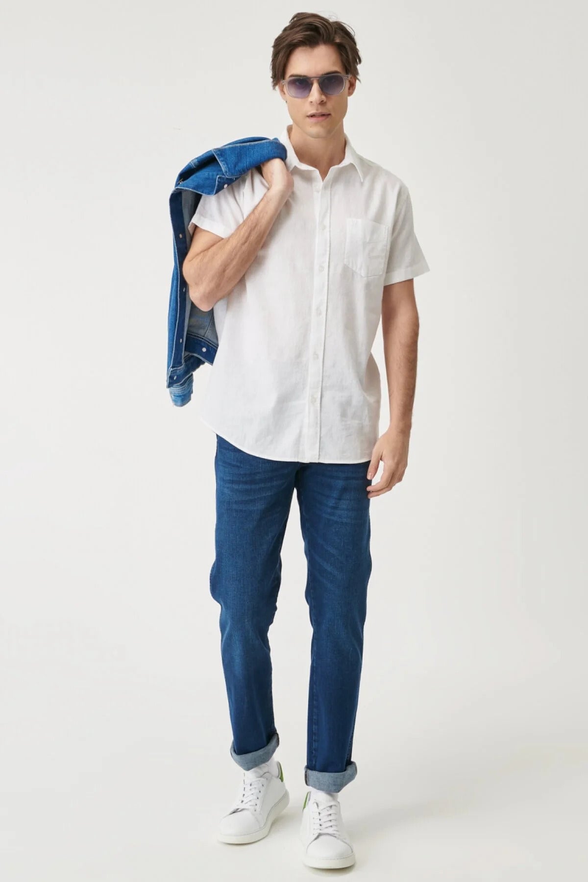 Wrangler Oversize Kısa Kol Erkek Gömlek - Minimalist Stil Translation missing: tr.content.product_image_secondary